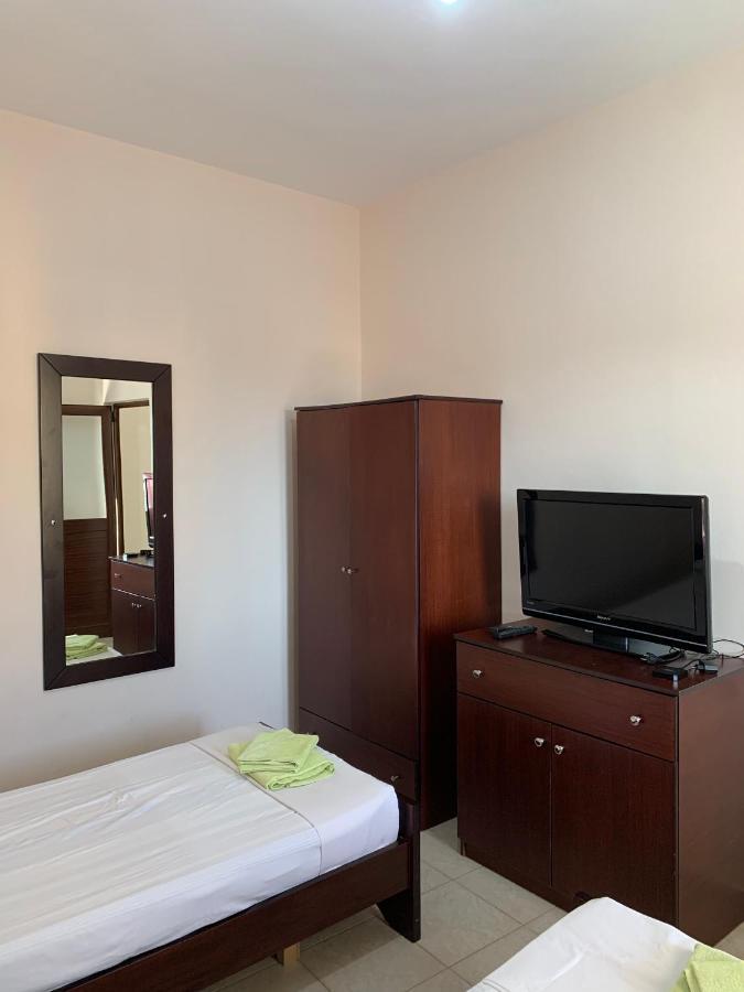 Ylli Cunaj Apartments Σαράντα Εξωτερικό φωτογραφία